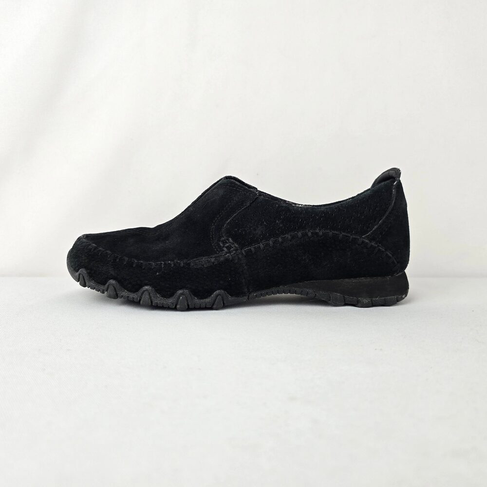 Skechers Relaxed Fit Memory Foam Slip On Runners Size 8 Black
